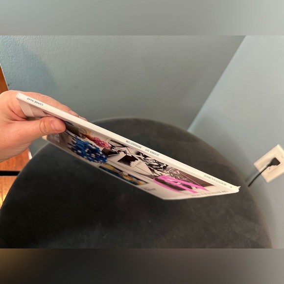 Architectural Digest Magazine (December, 2017) Living with Art - Picture 5 of 5